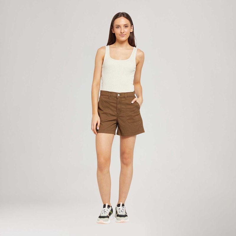 A75420008_levis-1.jpg