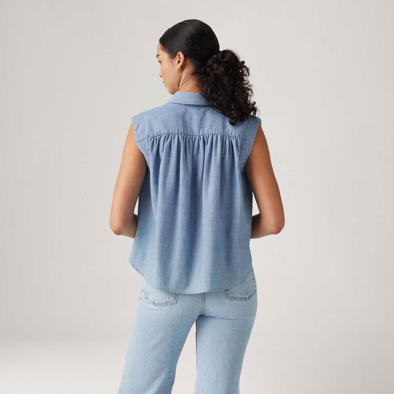 001SR0000_Levis -3.jpg