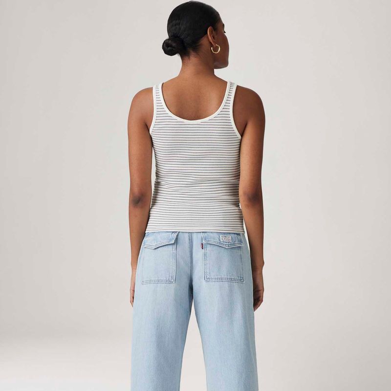 A59060029_levis-4.jpg