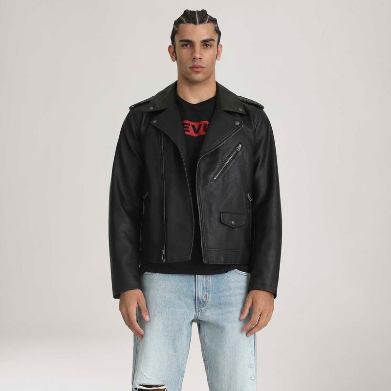 594910466_levis-1.jpg