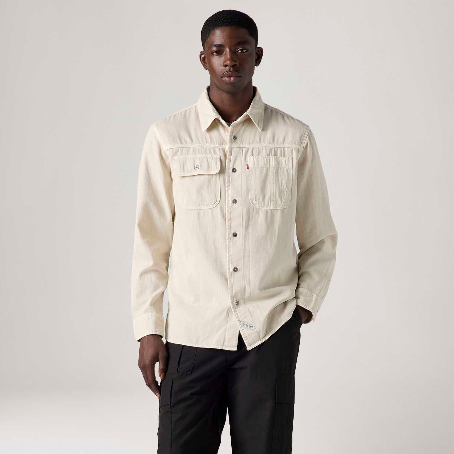 Camisa Levi's® Auburn Worker Off White Manga Longa | FastStore PDP