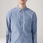 857480289_Levis-2.jpg