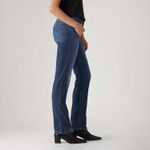 196310234_Levis-2.jpg