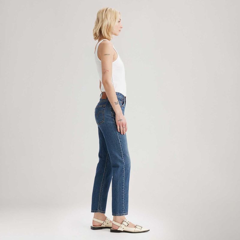 A87460001_Levis-3.jpg