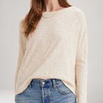 A72480003_Levis-2.jpg