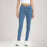 188820764_Levis--2.jpg