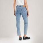 188830276_Levis--3.jpg
