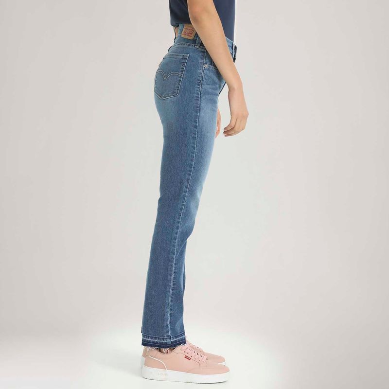 188830308_Levis--3.jpg
