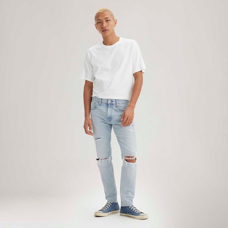 288331315_Levis--1.jpg