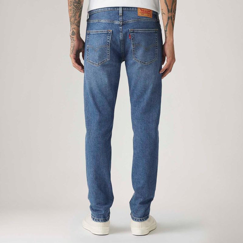 288331391_levis-3.jpg