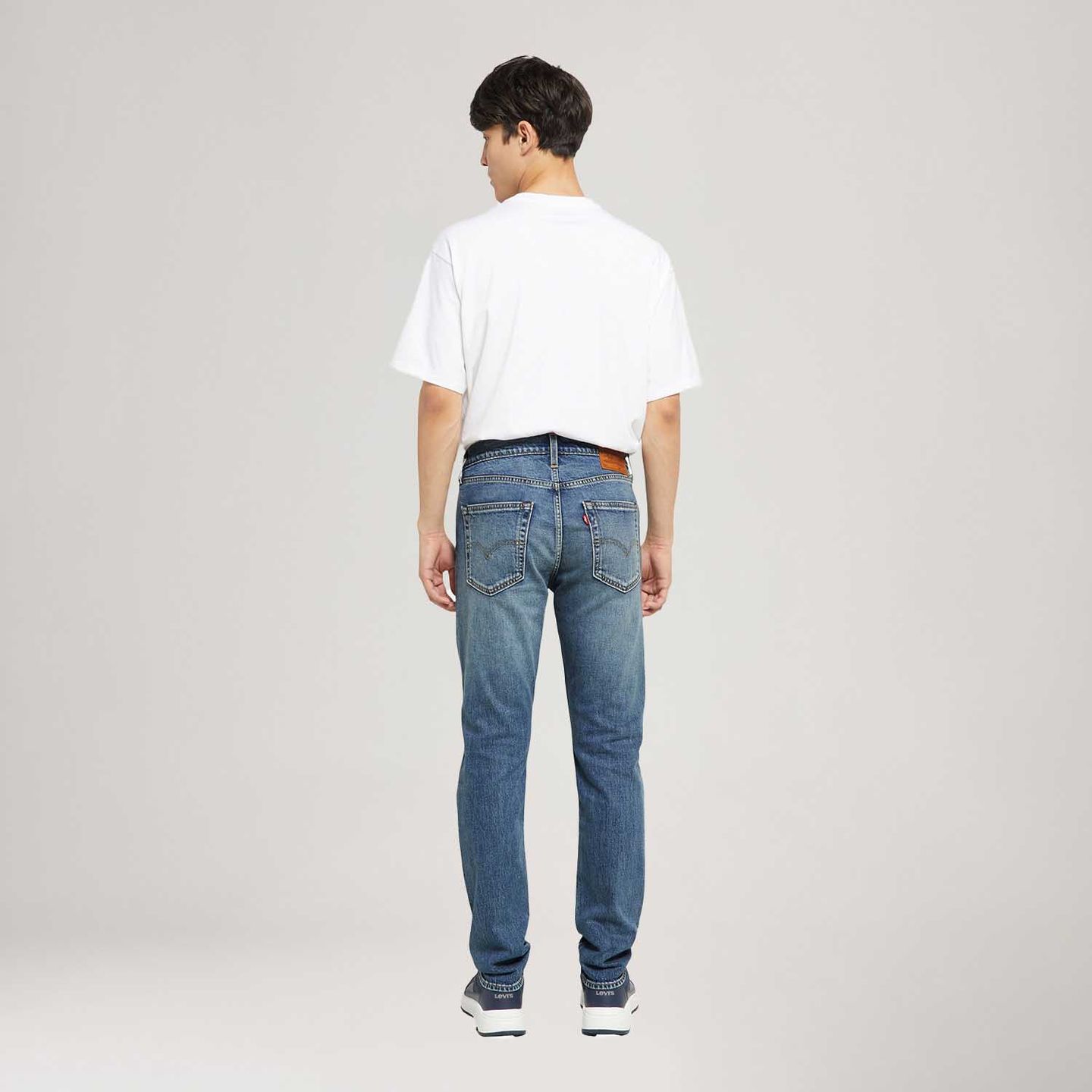 Calça Jeans Levi's® 512® Slim Taper Lavagem Média - Levi's® Brasil