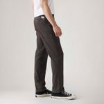A57530040_levis-2.jpg