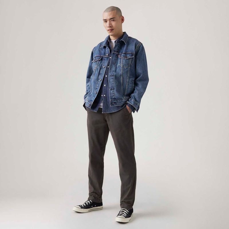 A57530040_levis-4.jpg