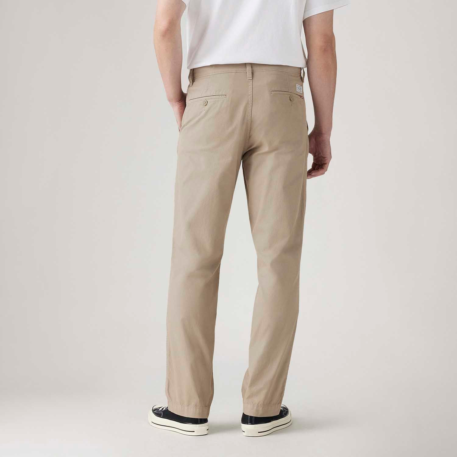 Calça Levi's® XX Chino Authentic Relaxed Bege - Levi's® Brasil