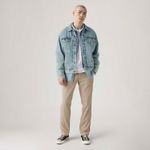 A57530044_levis-4.jpg
