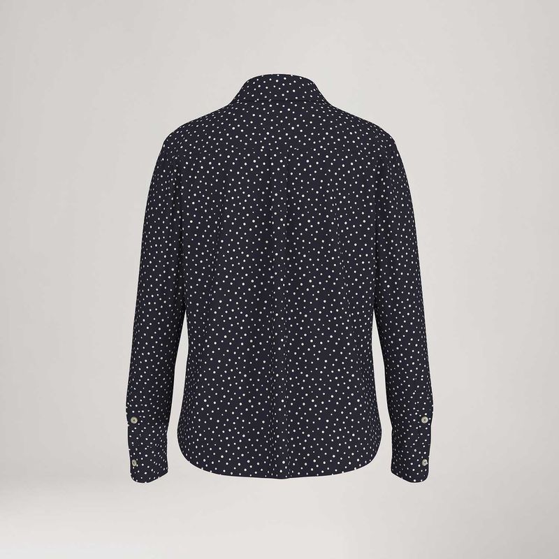 LB0050058_Levis-3.jpg