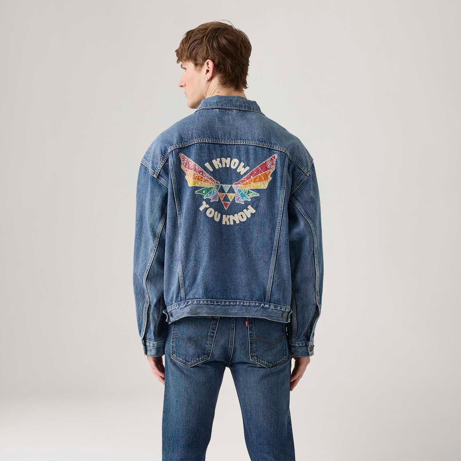 LEVI'S SADDLEMAN AWARD プバチョ Jaqueta Jeans Levi's® Trucker Pride Lavagem Média - Levi's® Brasil