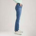 196310156_levis-2.jpg