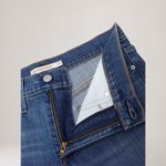 196310156_levis-5.jpg