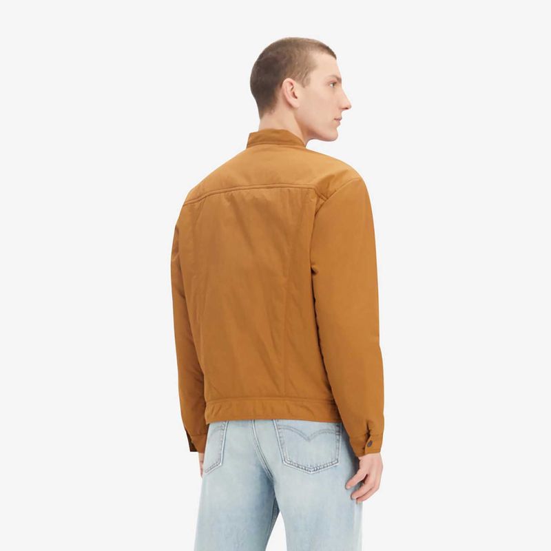 jaqueta_puffer_levis_light_weight_caramelo_A57880002_000-02.jpg