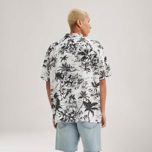 Camisa Levi's® Classic Camper Branca Estampada Manga Curta