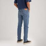 055101343_Levis -3.jpg