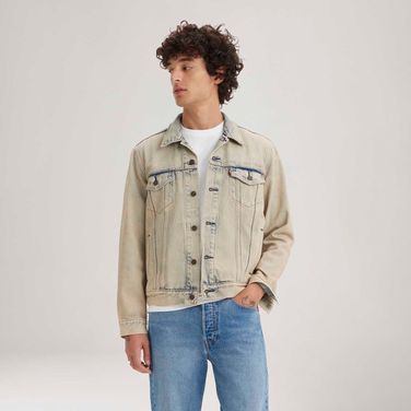 Jaqueta Jeans Levi's® The Trucker Lavagem Clara