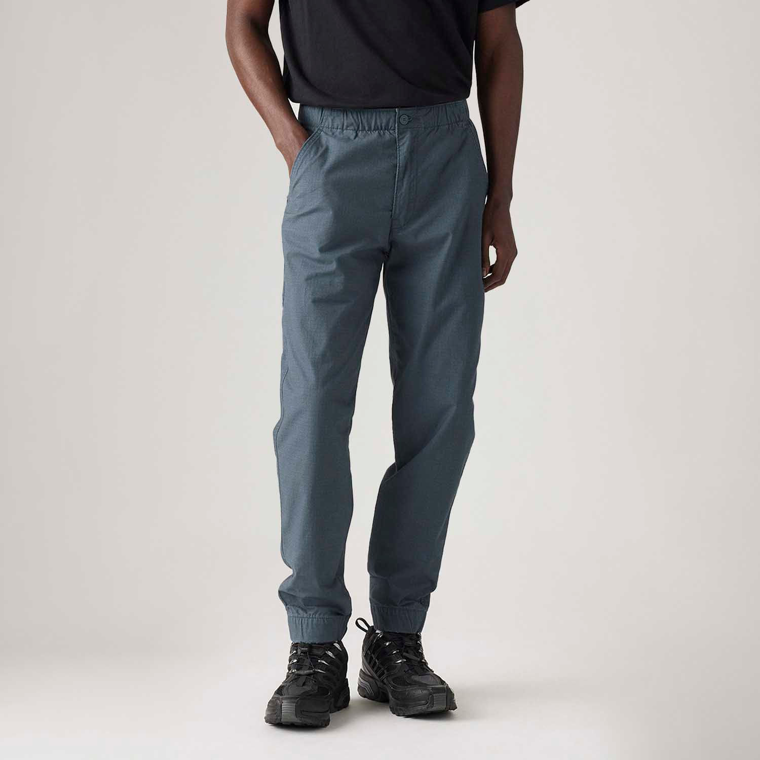 Calça Levi's® XX Chino Jogger III Cinza - Levi's® Brasil