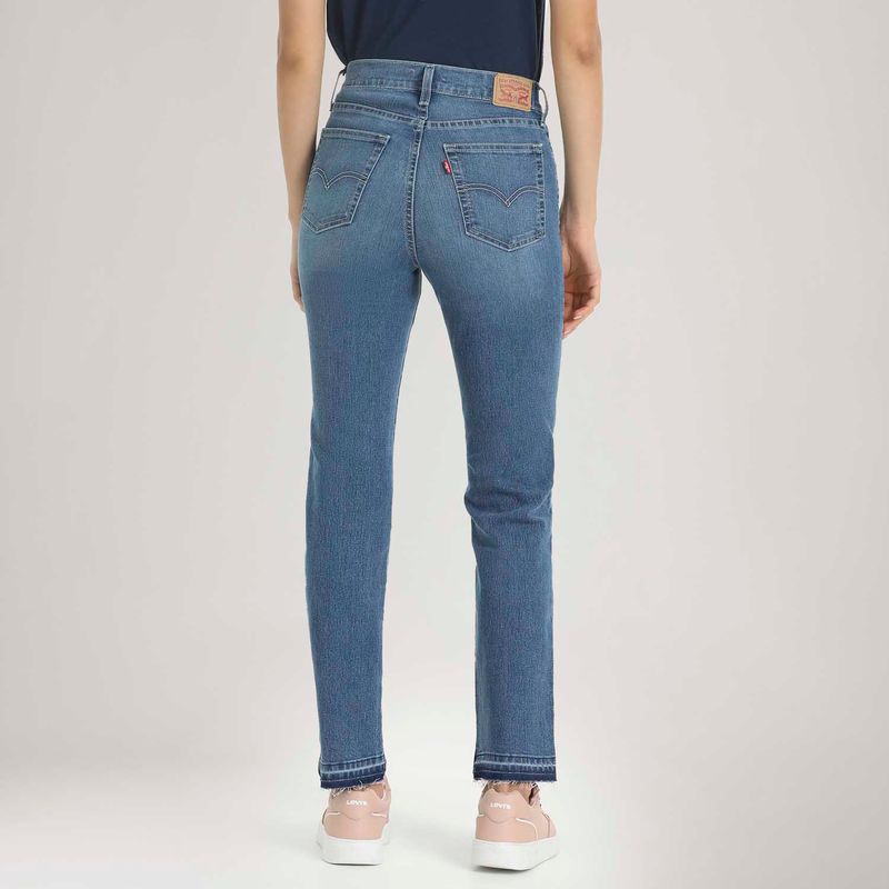 188830308_Levis--4.jpg