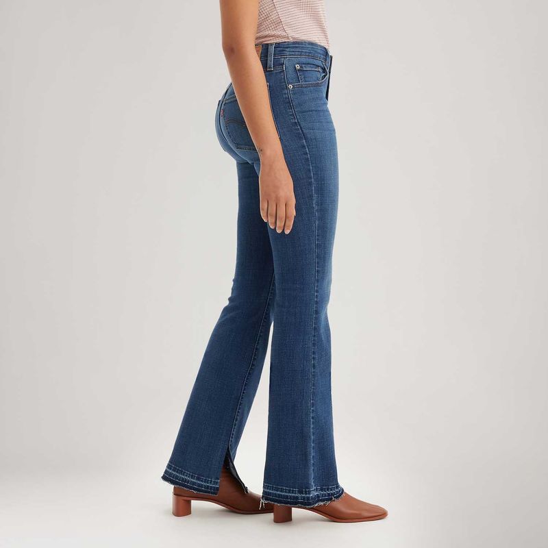 A34100064_Levis--3.jpg