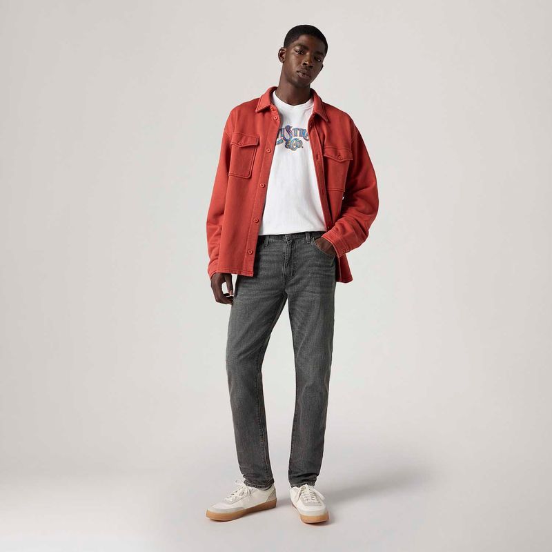 288331426_levis-1.jpg