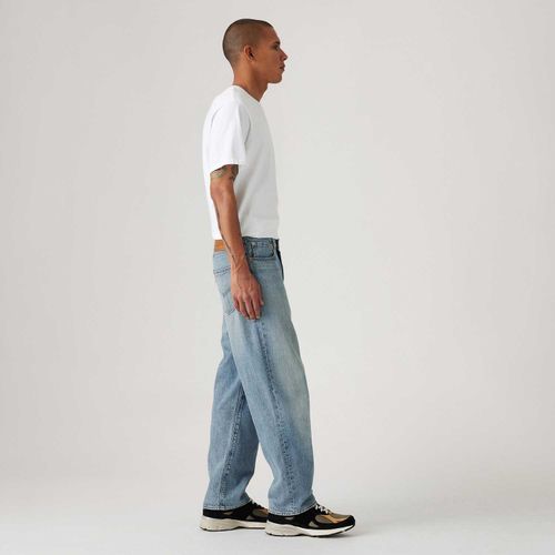 Calça Jeans Levi's® 568® Stay Loose Lavagem Média