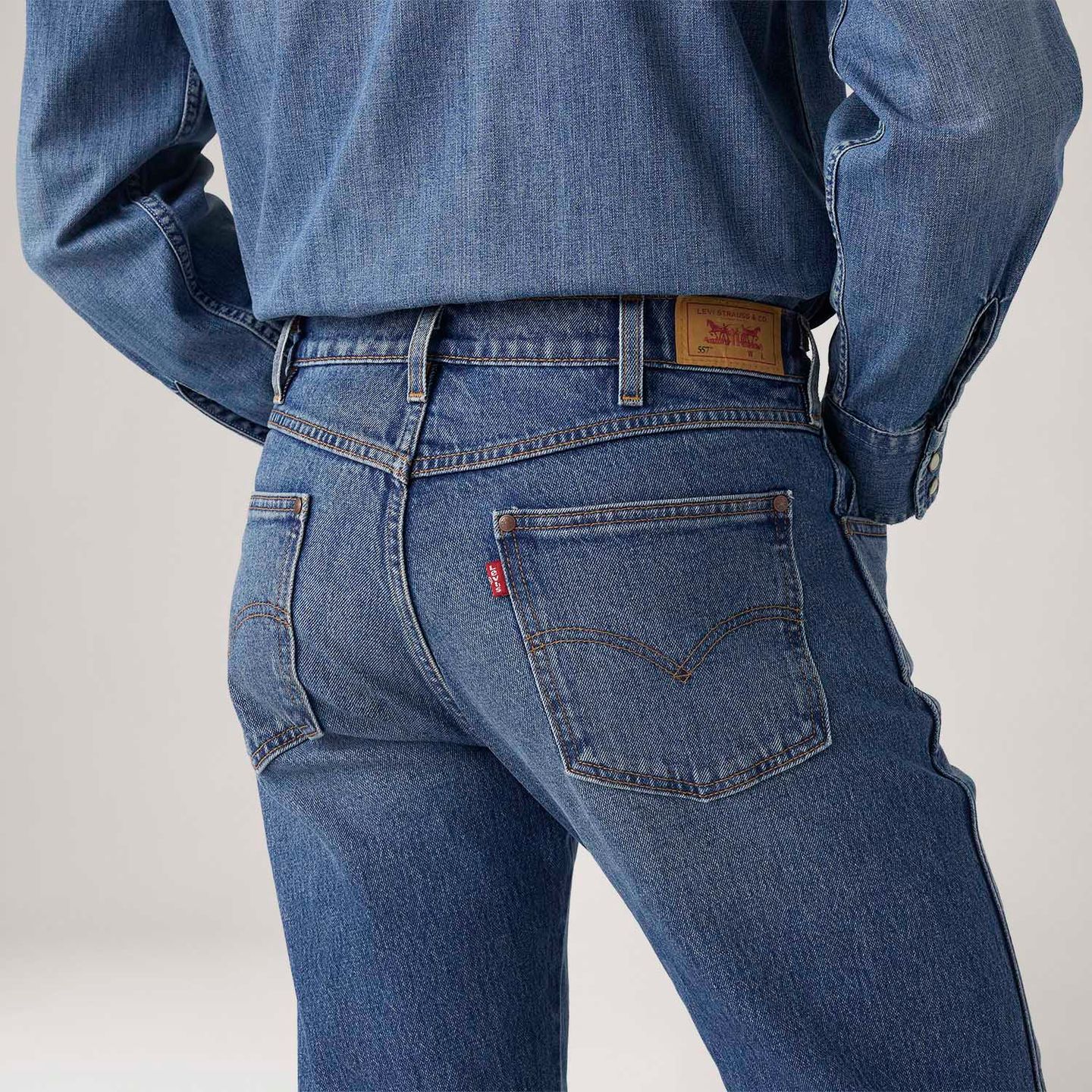 Calça Jeans Levi's® 557® Western Straight Lavagem Média - Levi's