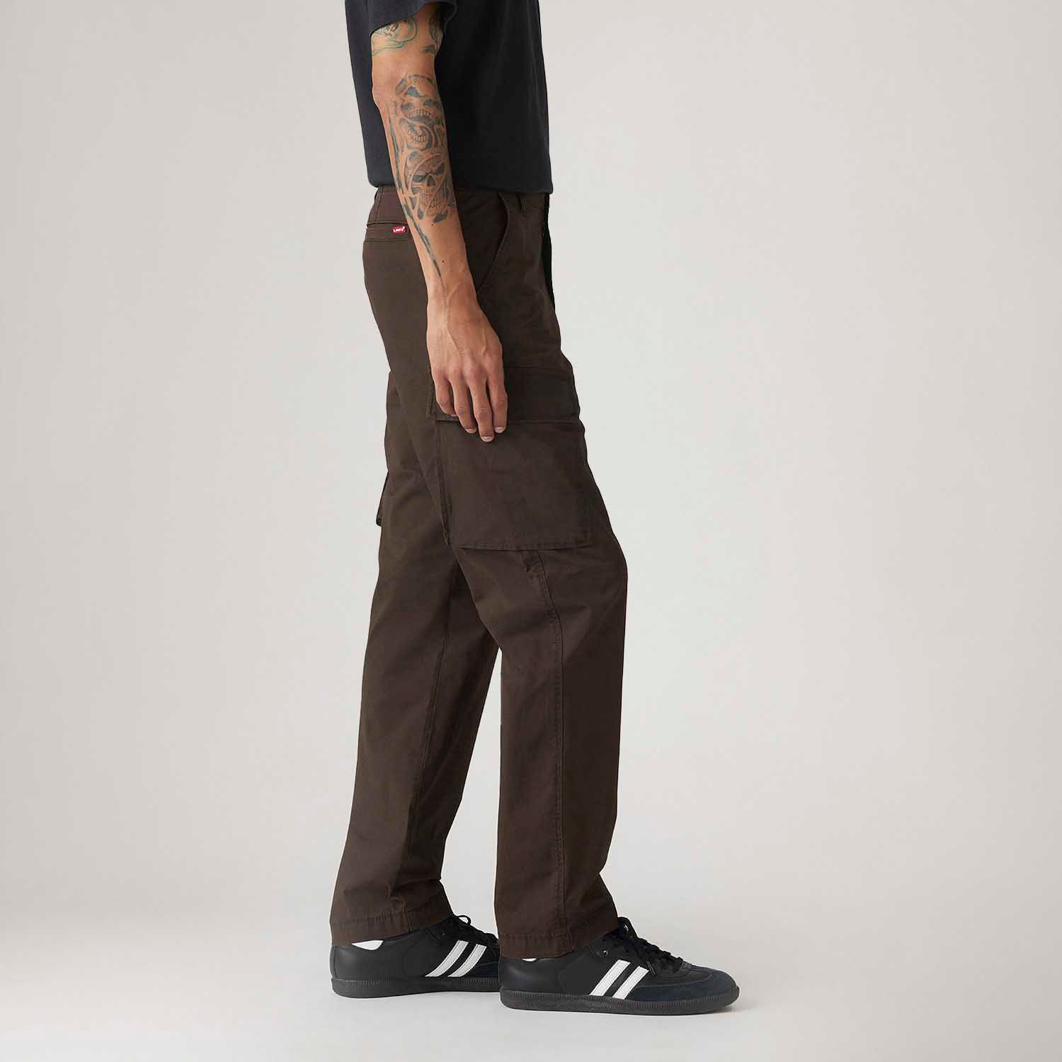 Calça Levi's® XX Chino Cargo Taper Marrom - Levi's® Brasil