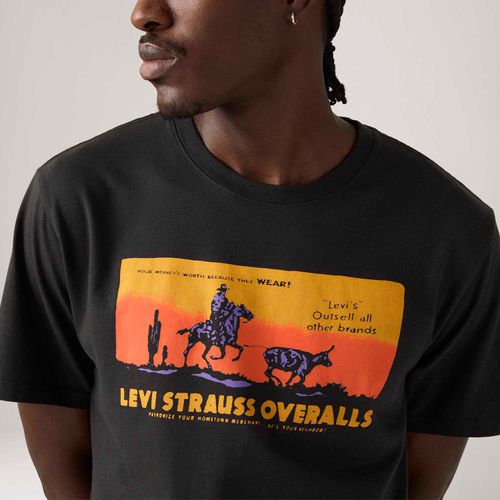 Camiseta Levi's® Relaxed Preta Manga Curta