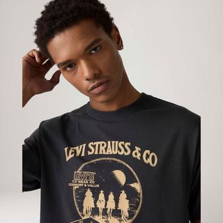 Camiseta Levi's® Vintage Graphic Preta Manga Curta - Levi's® Brasil