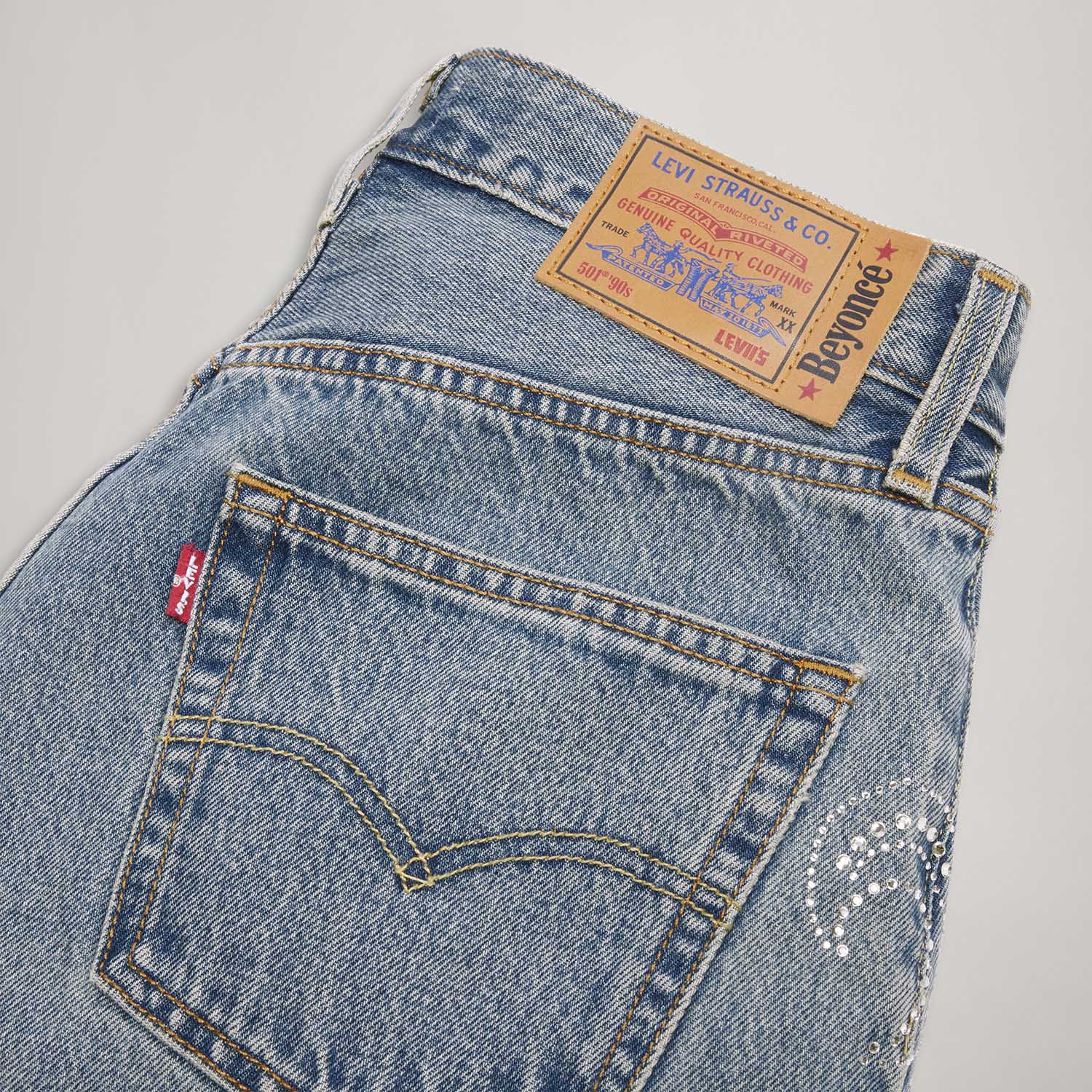Calça Jeans Levi's® 501® 90's Lavagem Clara - Levi's® Brasil