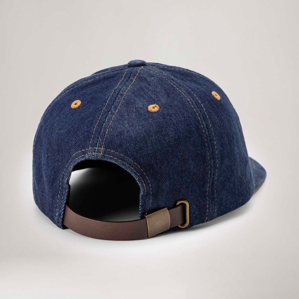 Boné Levi's® Relaxed Dad Heritage Azul | FastStore PDP