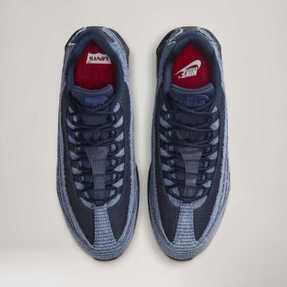 か*ん様 Nike Air Max 95 スニーカー LEVI’Sコラボ商品 Levi's® x Nike Air Max 95 Denim - Azul Marinho - Levi's® Brasil