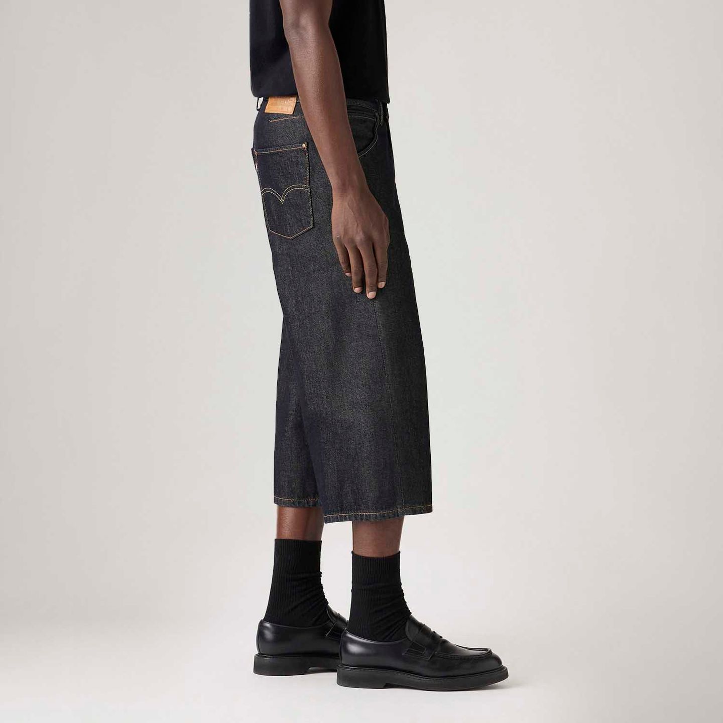 Calça Jeans Levi's® Twisted Baggy Capri Lavagem Escura - Levi's