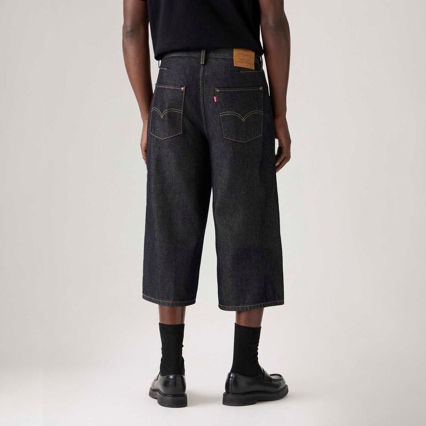 Calça Jeans Levi's® Twisted Baggy Capri Lavagem Escura - Levi's