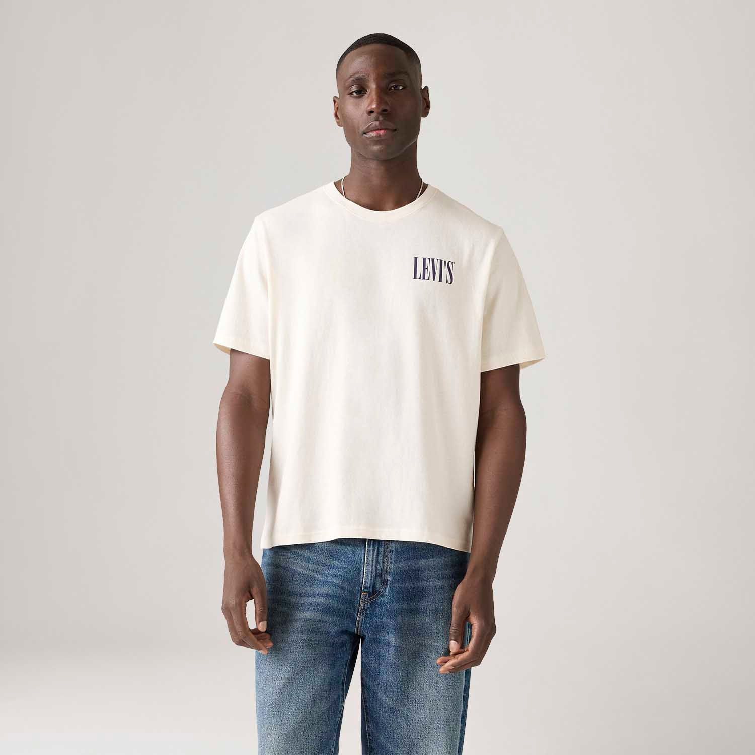 ソボスライ away L Camiseta Levi's® Relaxed Off White - Levi's® Brasil