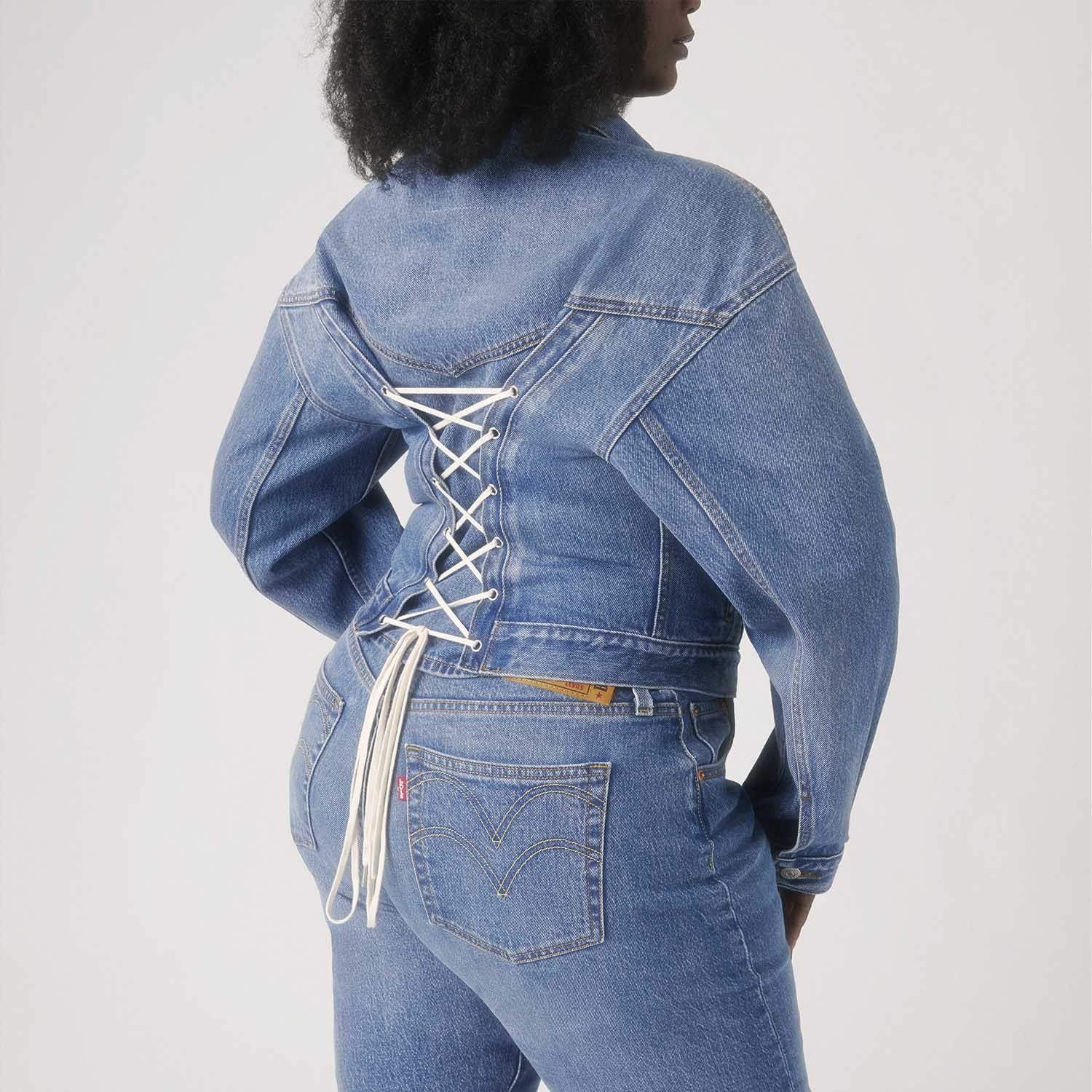 Jaqueta Jeans Levi's® Trucker Blue Lace Up Lavagem Clara - Levi's