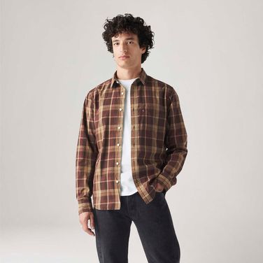 Camisa Levi's® Classic Standard Xadrez Marrom com Bolso