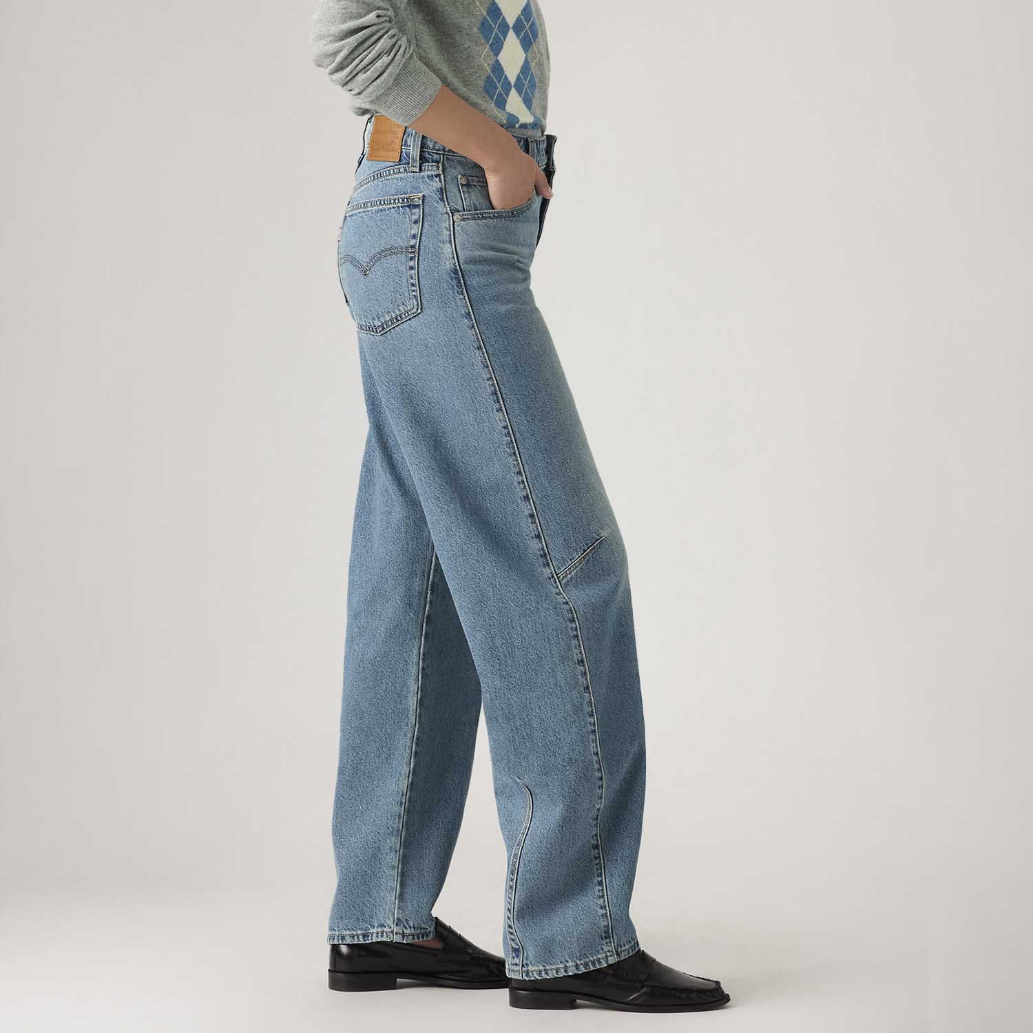 Calça Jeans Levi's® Baggy Dad Barrel Lavagem Média - Levi's® Brasil