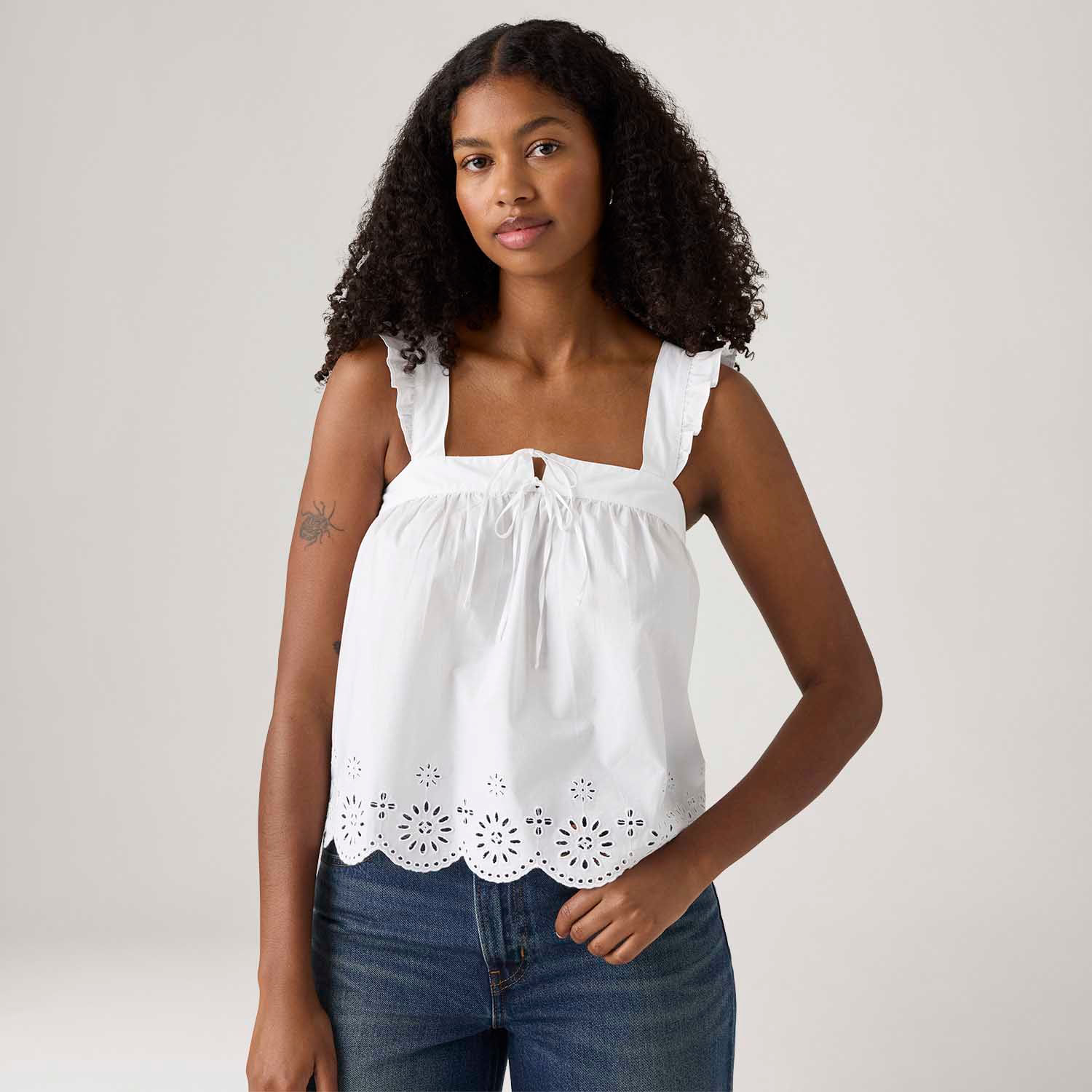 Blusa Levi's® Cecilia Branca - Levi's® Brasil
