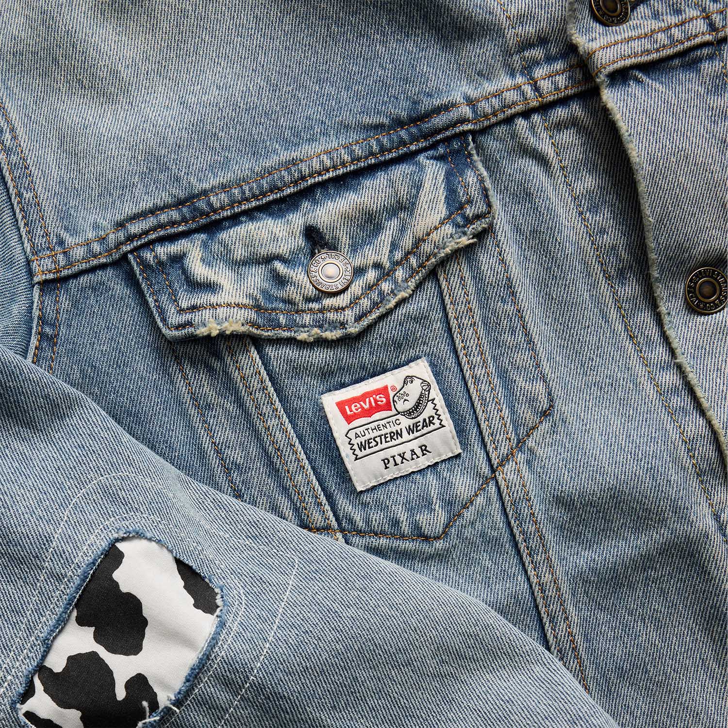 Levi's® X Toy Story Jaqueta Jeans Trucker Type III Lavagem Clara