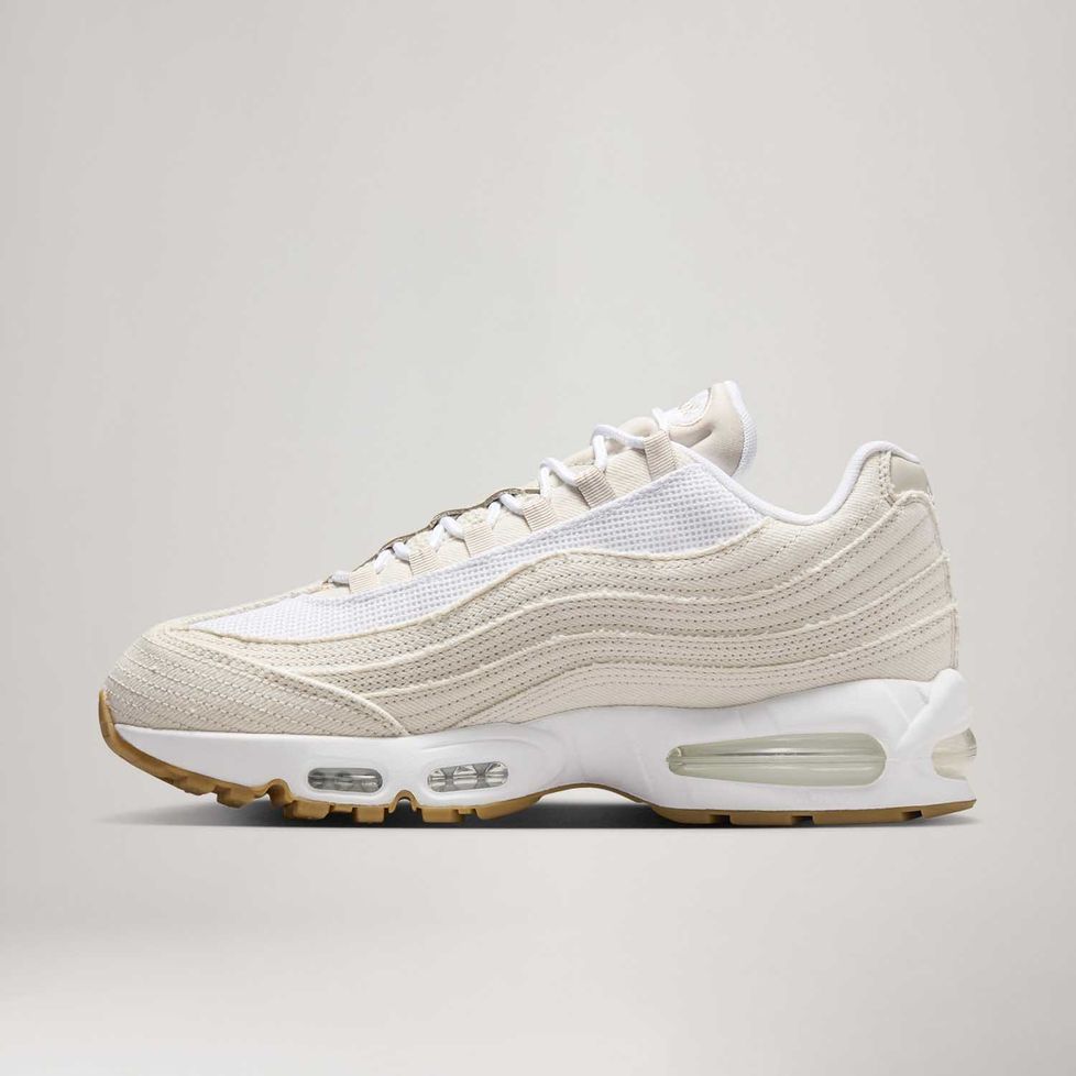 Levi's® x Nike Air Max 95 Denim - Off White | FastStore PDP