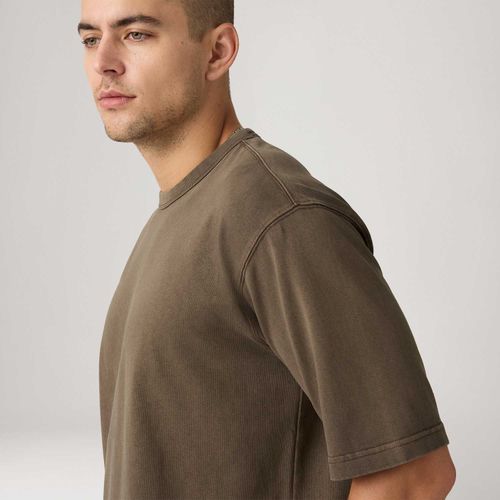 Camiseta Levi's® Heavyweight Loose Marrom Manga Curta