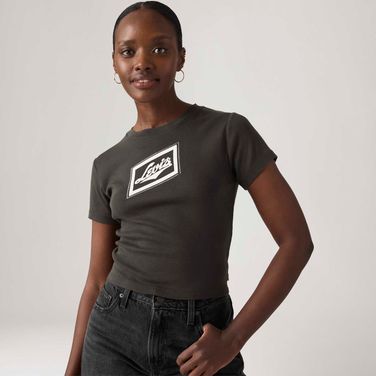 Camiseta Levi's® Graphic Essential Sporty Preta Manga Curta